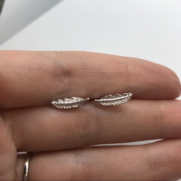 Sterling Silver 925 Feather Stud Earrings - Picture 2 of 3